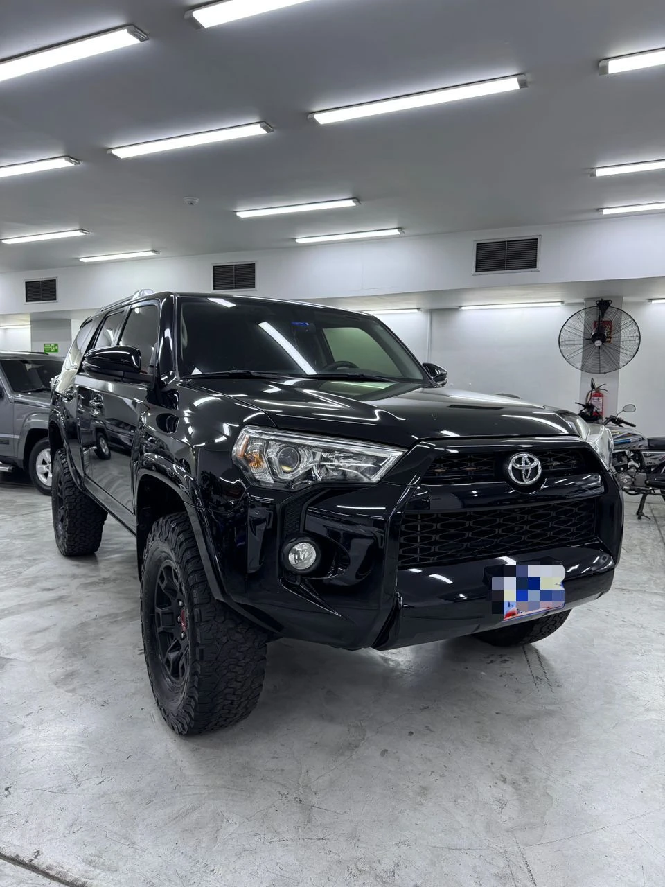 2016 Toyota 4Runner SR5 4x4 — photo 2