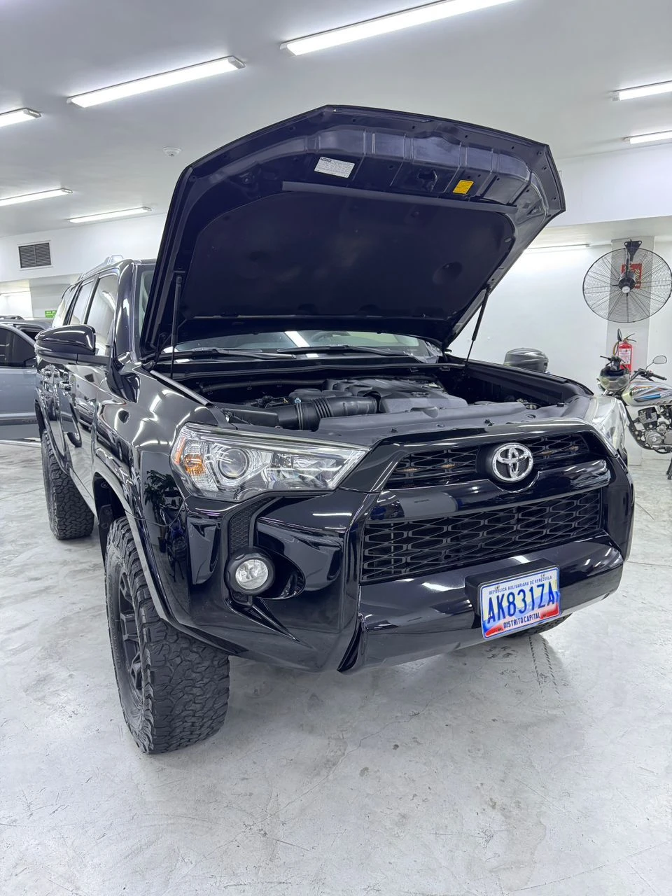 2016 Toyota 4Runner SR5 4x4 — photo 9
