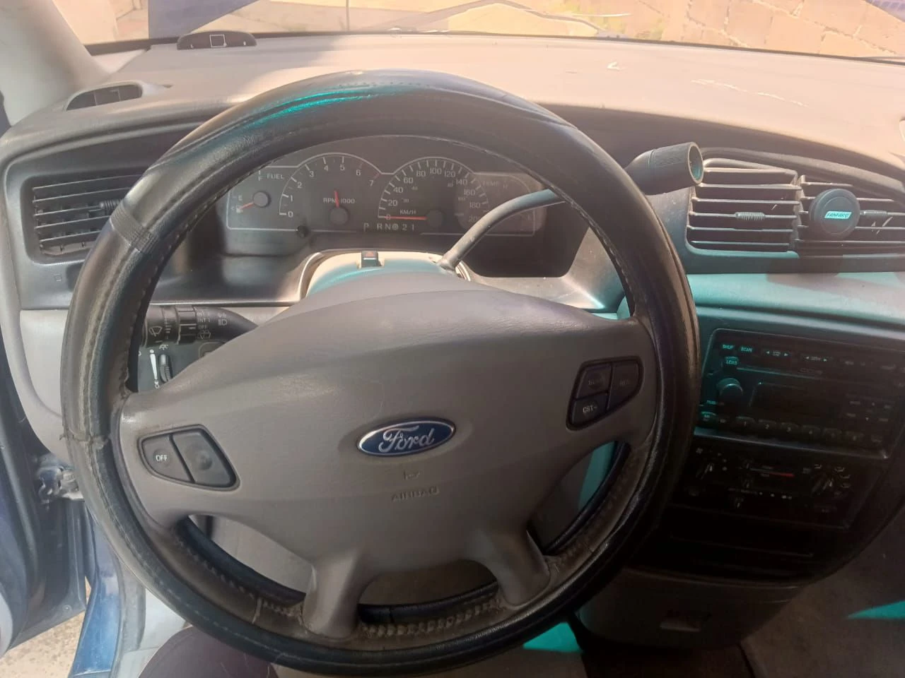2002 Ford Windstar — photo 8