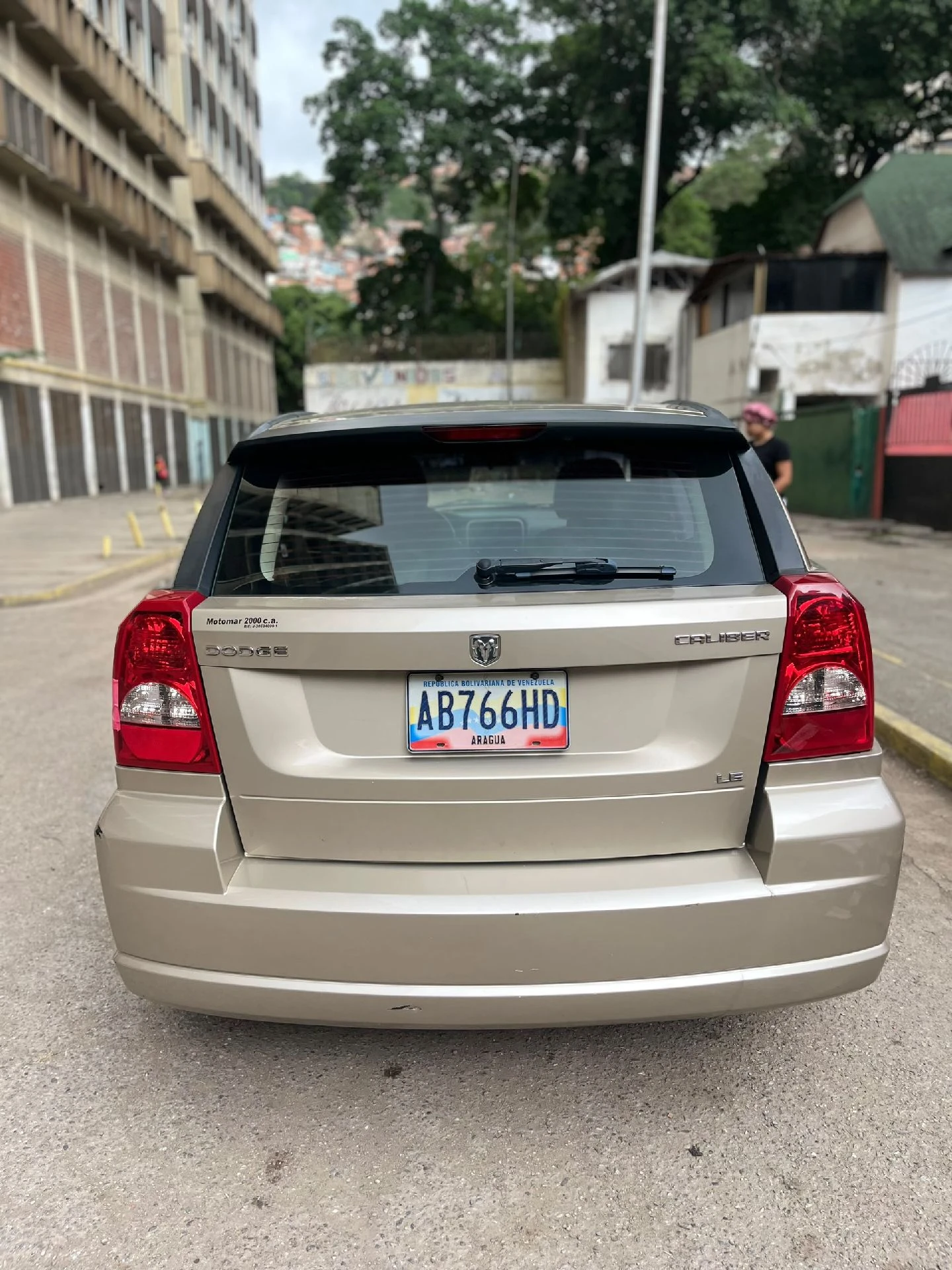2010 Dodge Caliber LE — photo 7