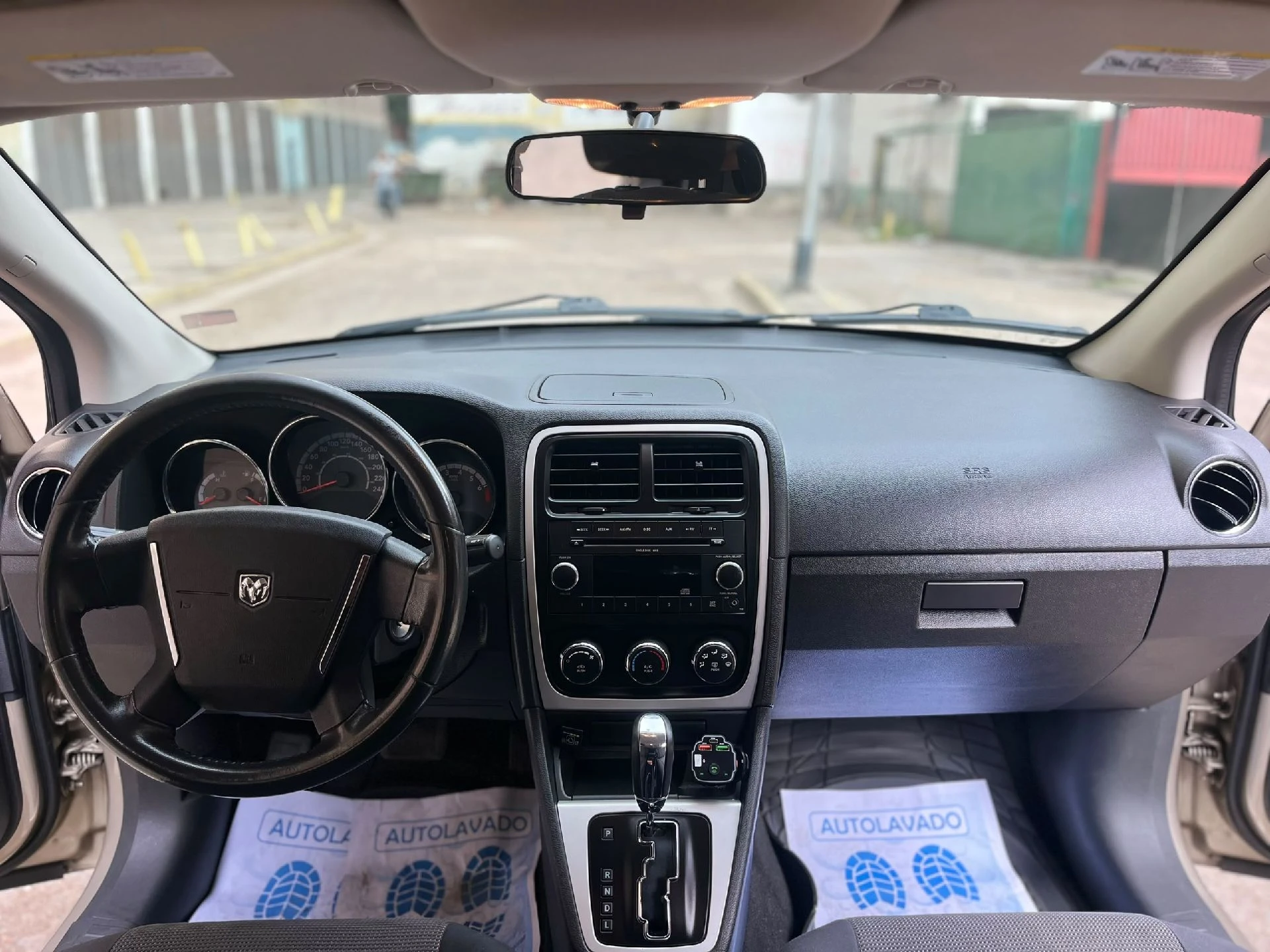 2010 Dodge Caliber LE — photo 14