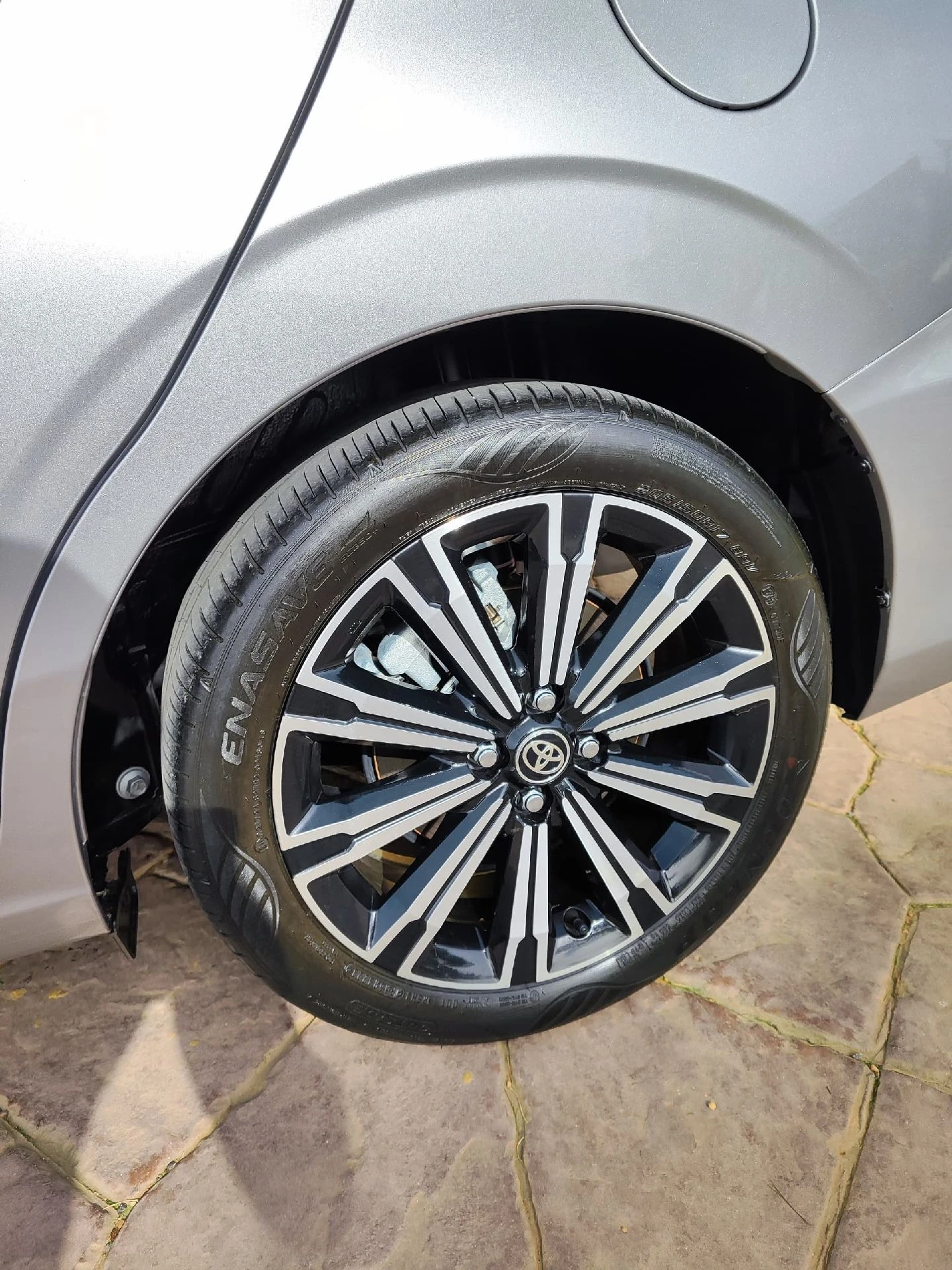 2024 Toyota Yaris G — photo 11