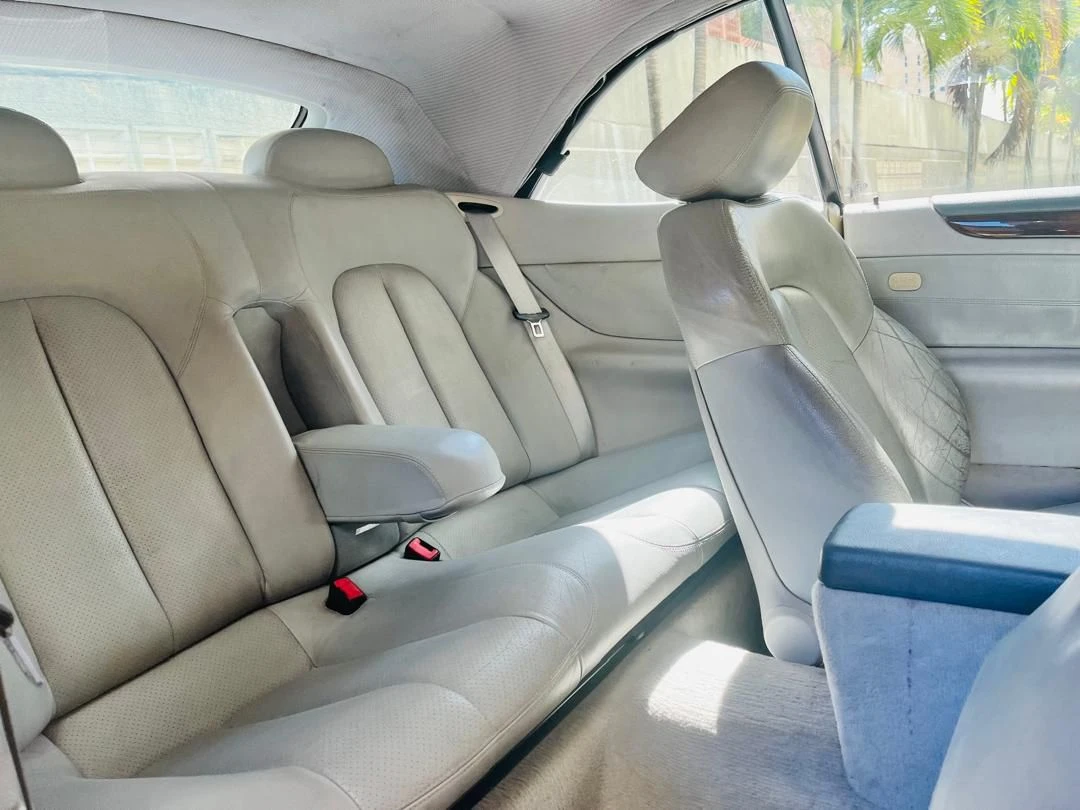1999 Mercedes-Benz CLK-Class Cabrioelet CLK 320 Coupe — photo 3