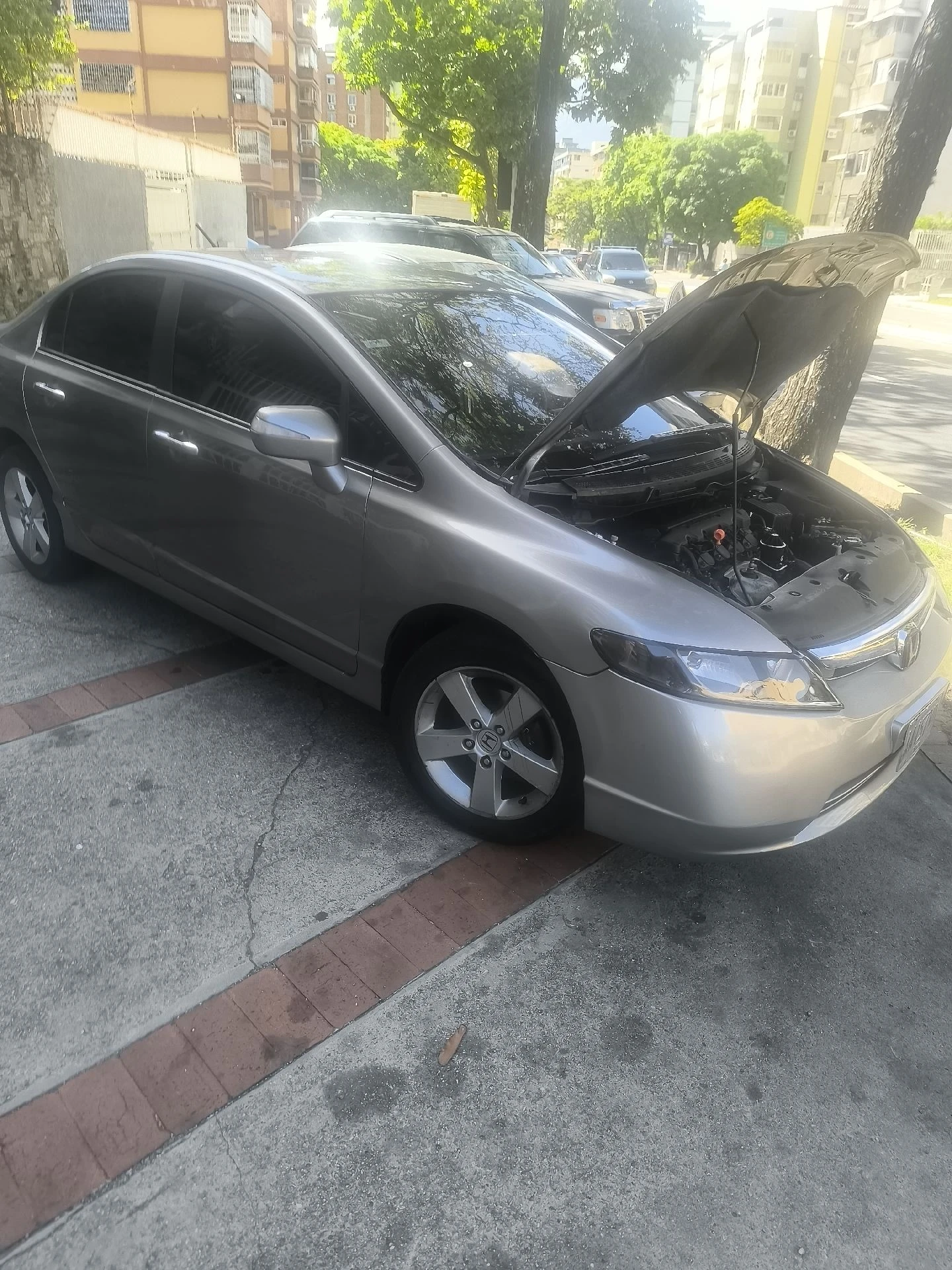 2008 Honda Civic Le — photo 2