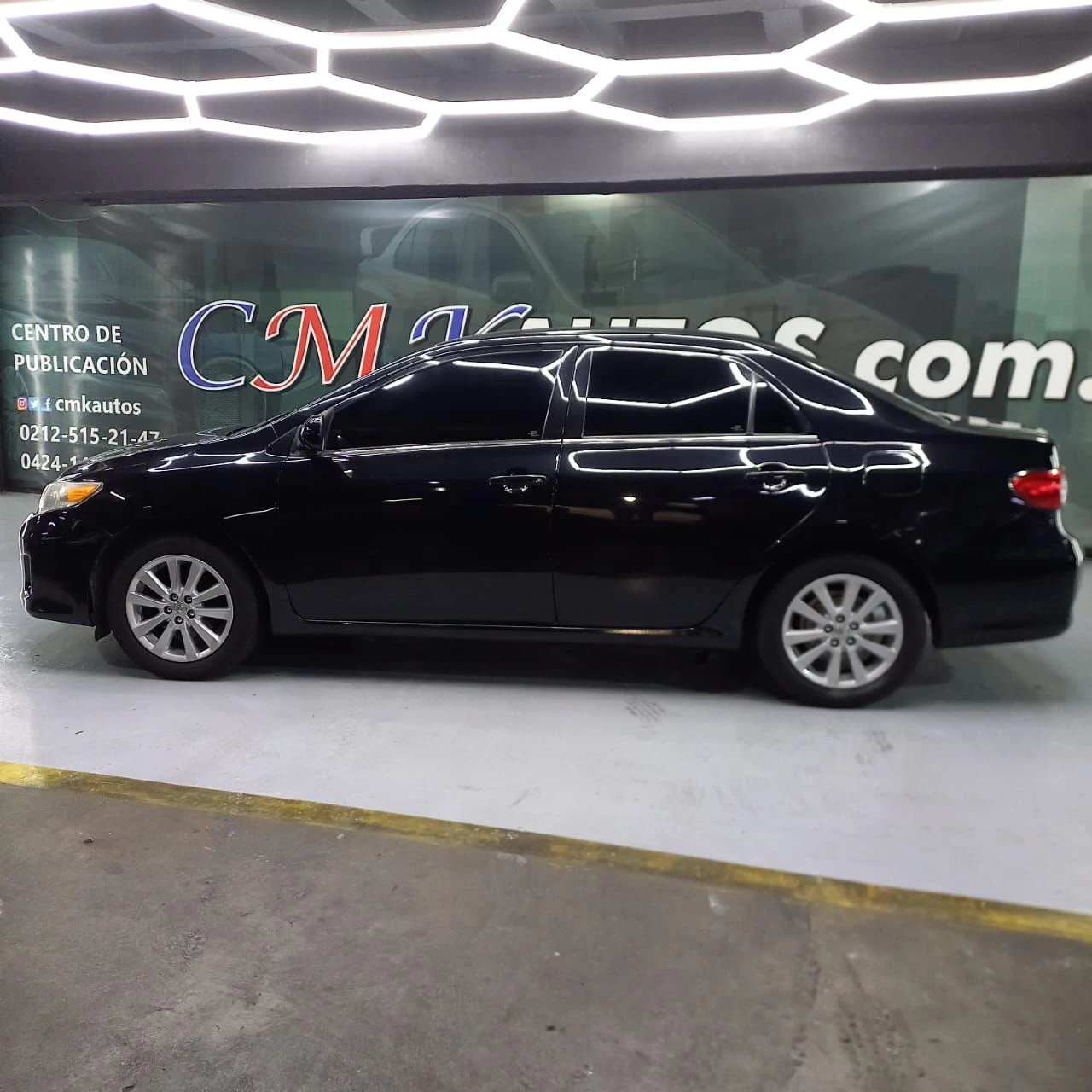 2013 Toyota Corolla LE — foto 6