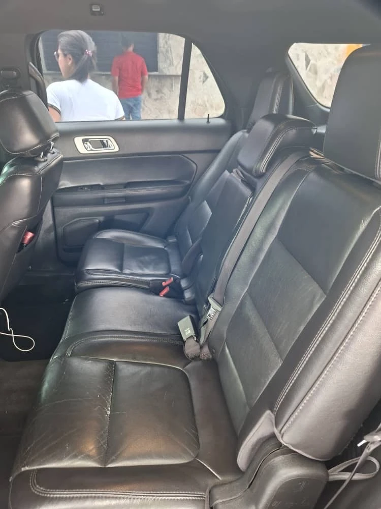 2012 Ford Explorer Limited — photo 7