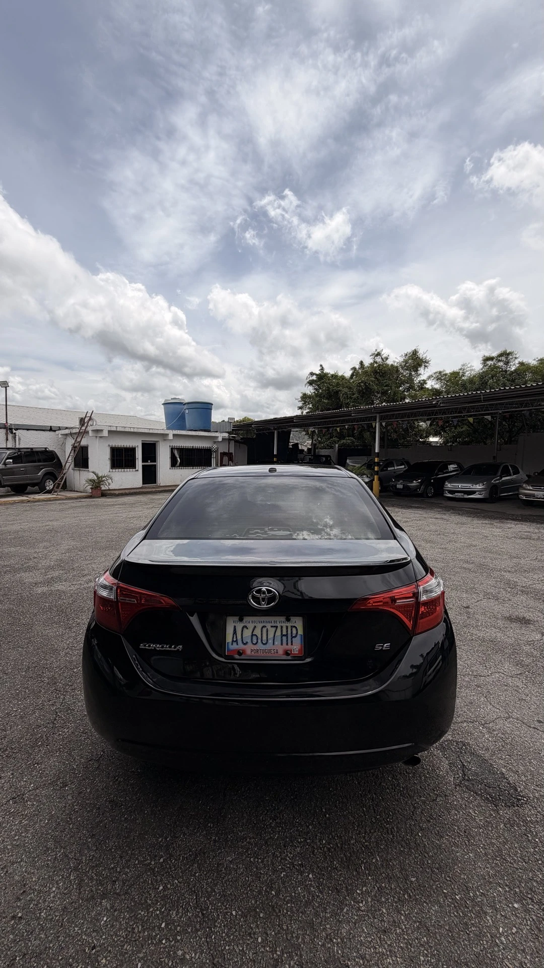 2017 Toyota Corolla Sedan S — photo 4