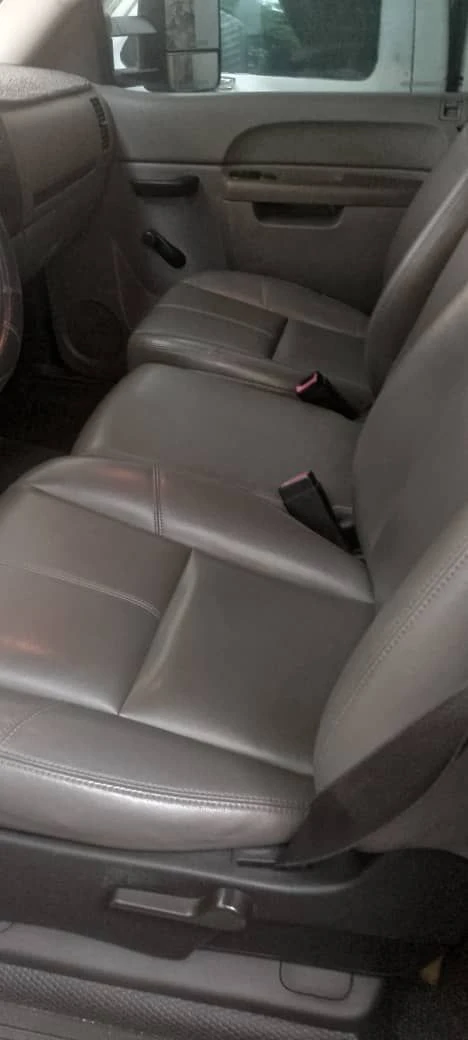 2014 Chevrolet Silverado Camión 4x4 — photo 7