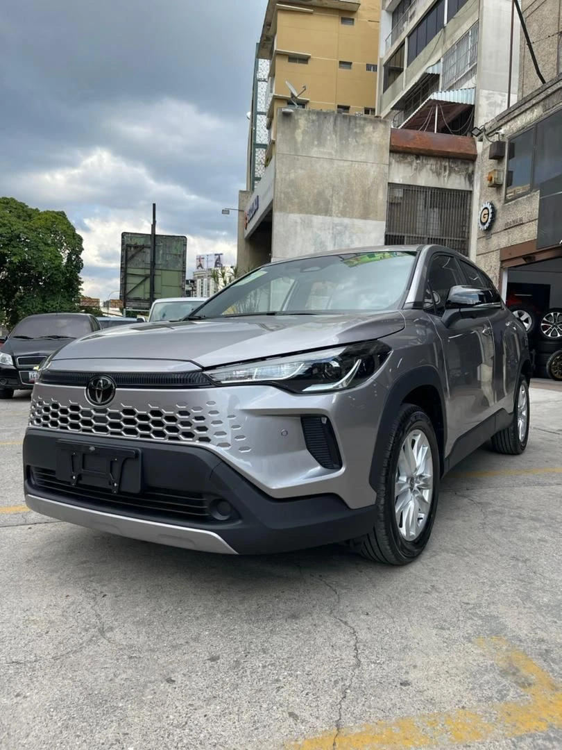 2026 Toyota Corolla Cross .... — photo 3