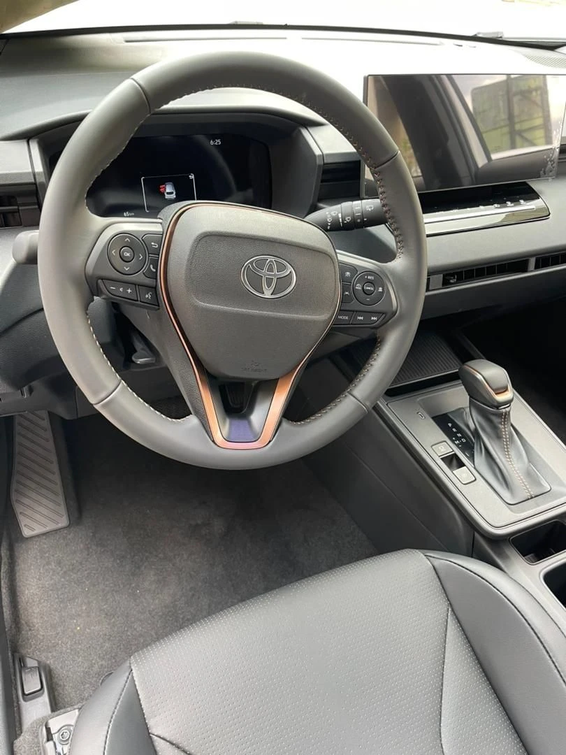 2026 Toyota Corolla Cross .... — photo 8