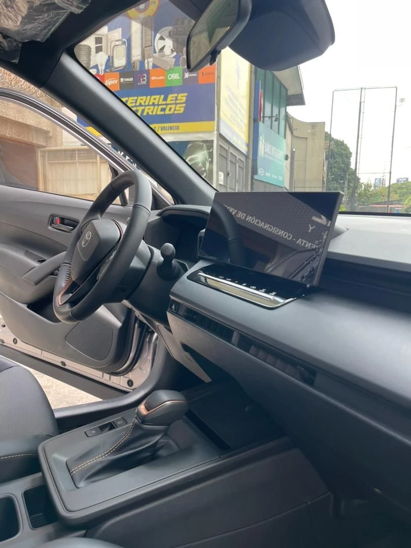 2026 Toyota Corolla Cross .... — photo 9