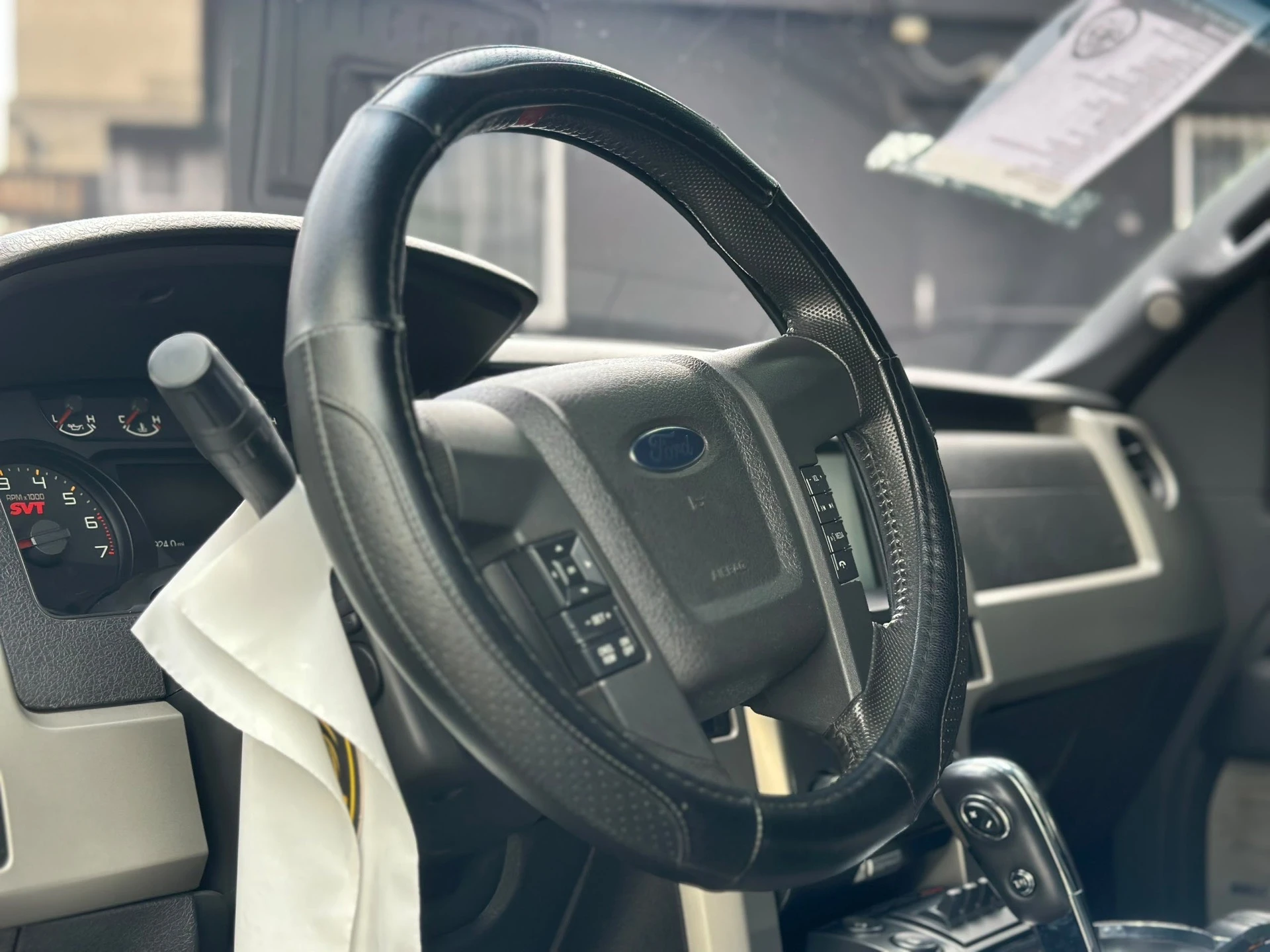 2014 Ford F-150 RAPTOR — photo 2