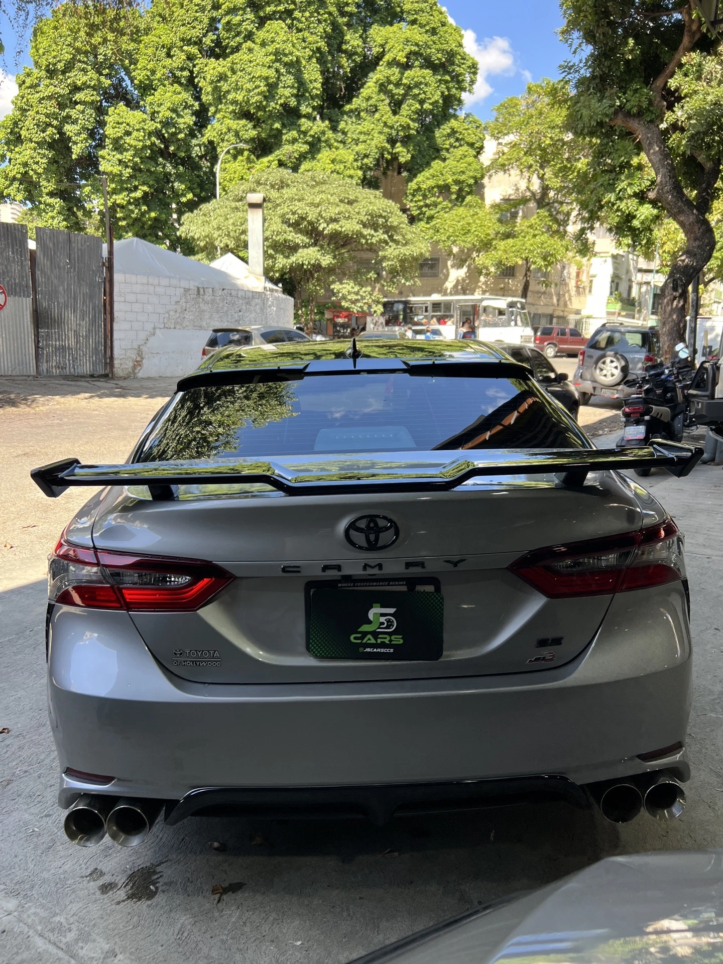 2021 Toyota Camry Se — photo 5