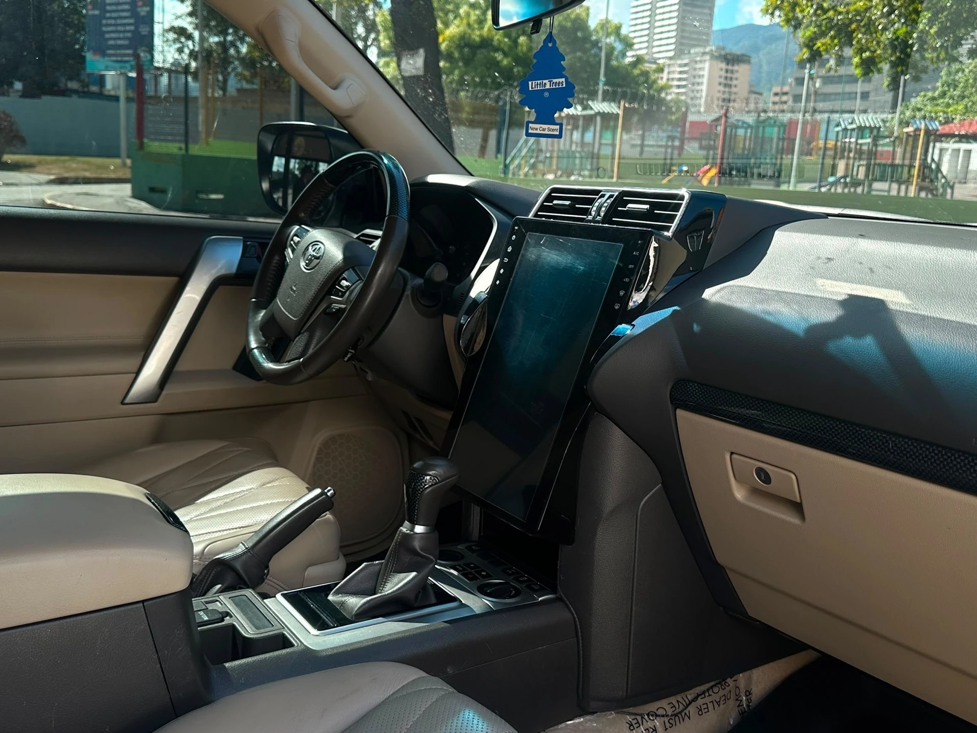 2023 Toyota Land Cruiser Prado VX WHITE EDITION — photo 2