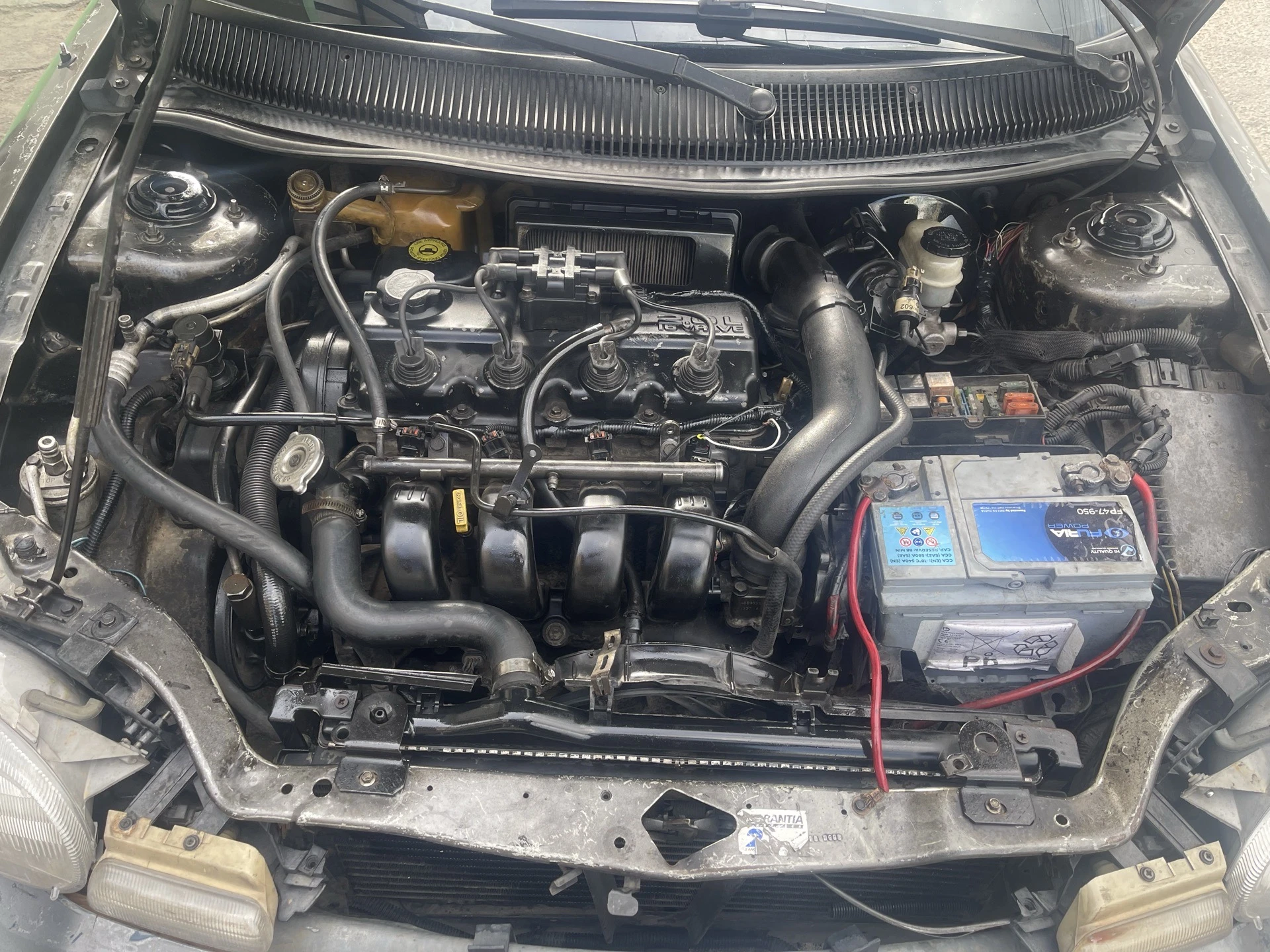 1998 Chrysler Neon — photo 6