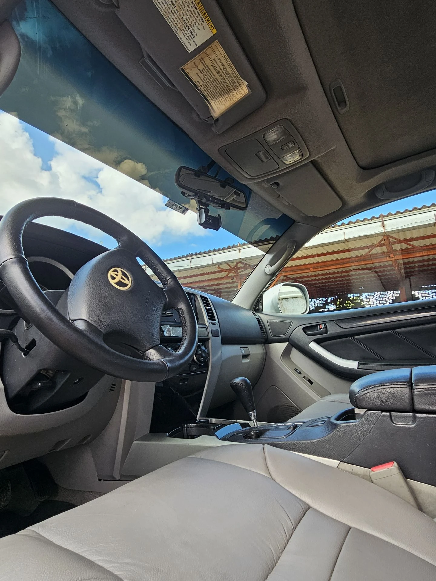 2008 Toyota 4Runner LT — photo 4