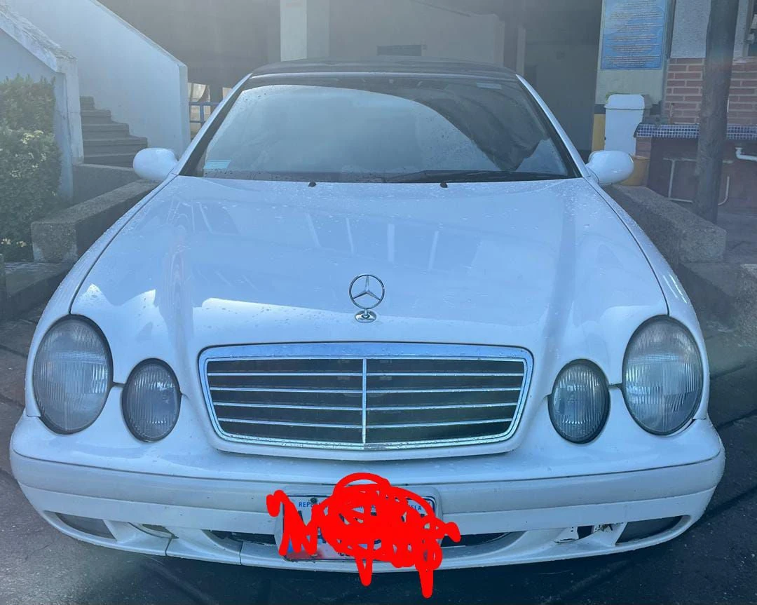 1999 Mercedes-Benz CLK-Class Cabrioelet CLK 320 Coupe — photo 11