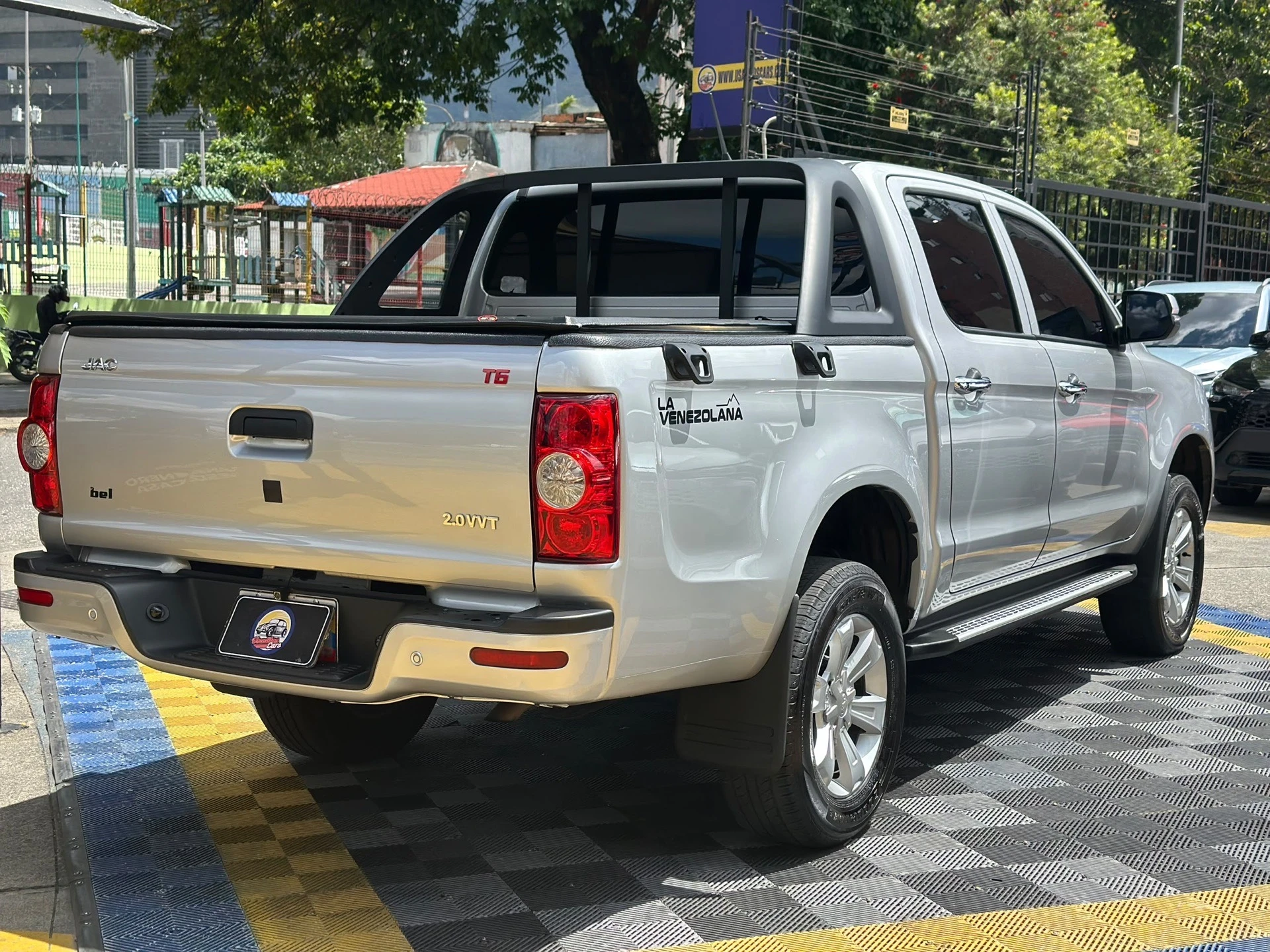 2026 JAC T6 La Venezolana — photo 2
