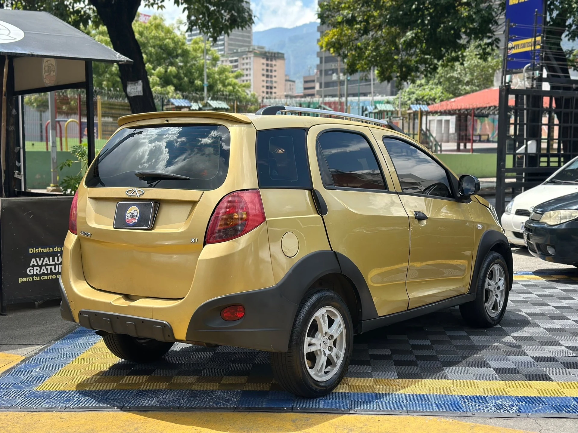 2014 Chery X1 — photo 8