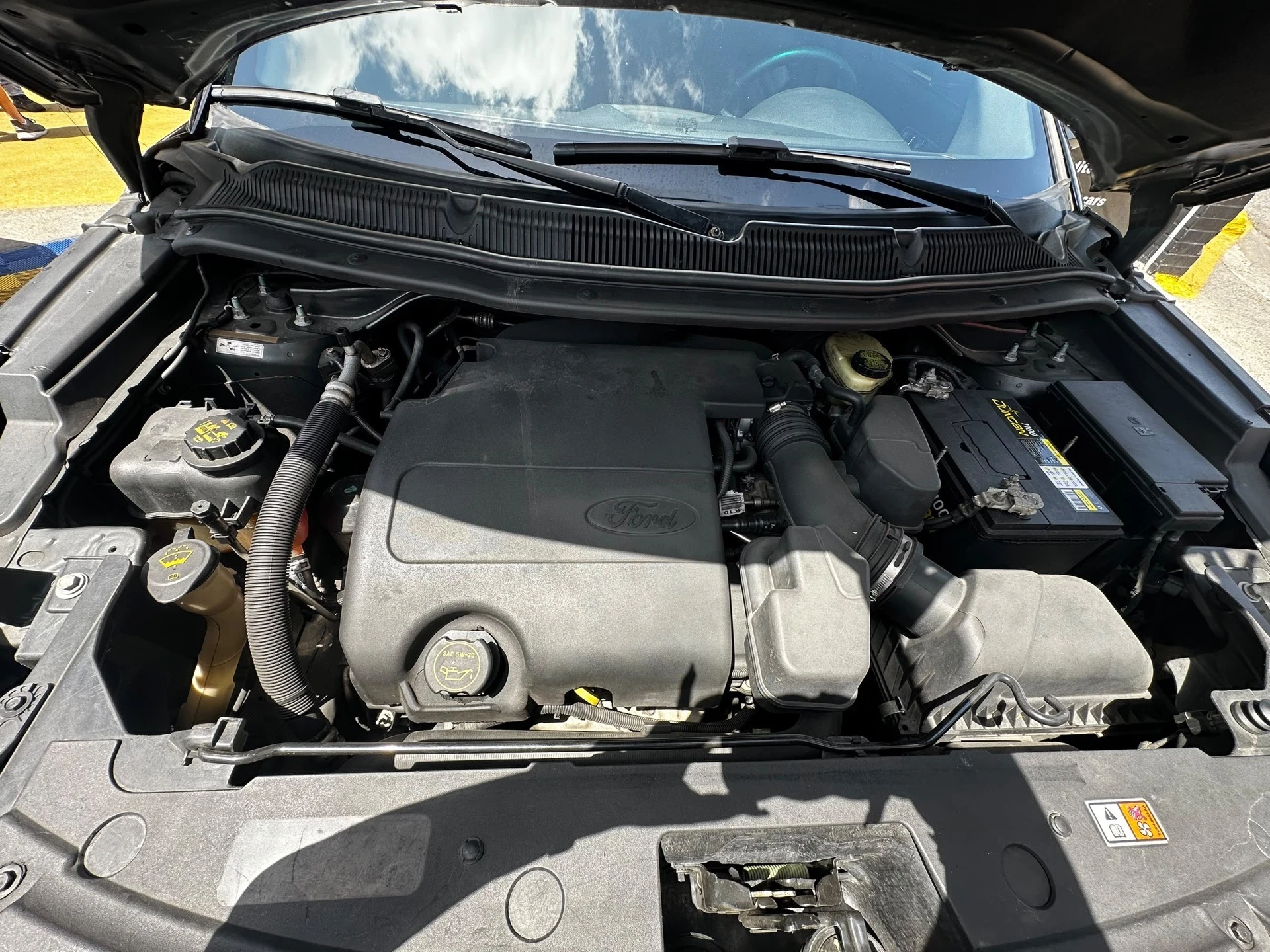 2016 Ford Explorer LIMITED — photo 5
