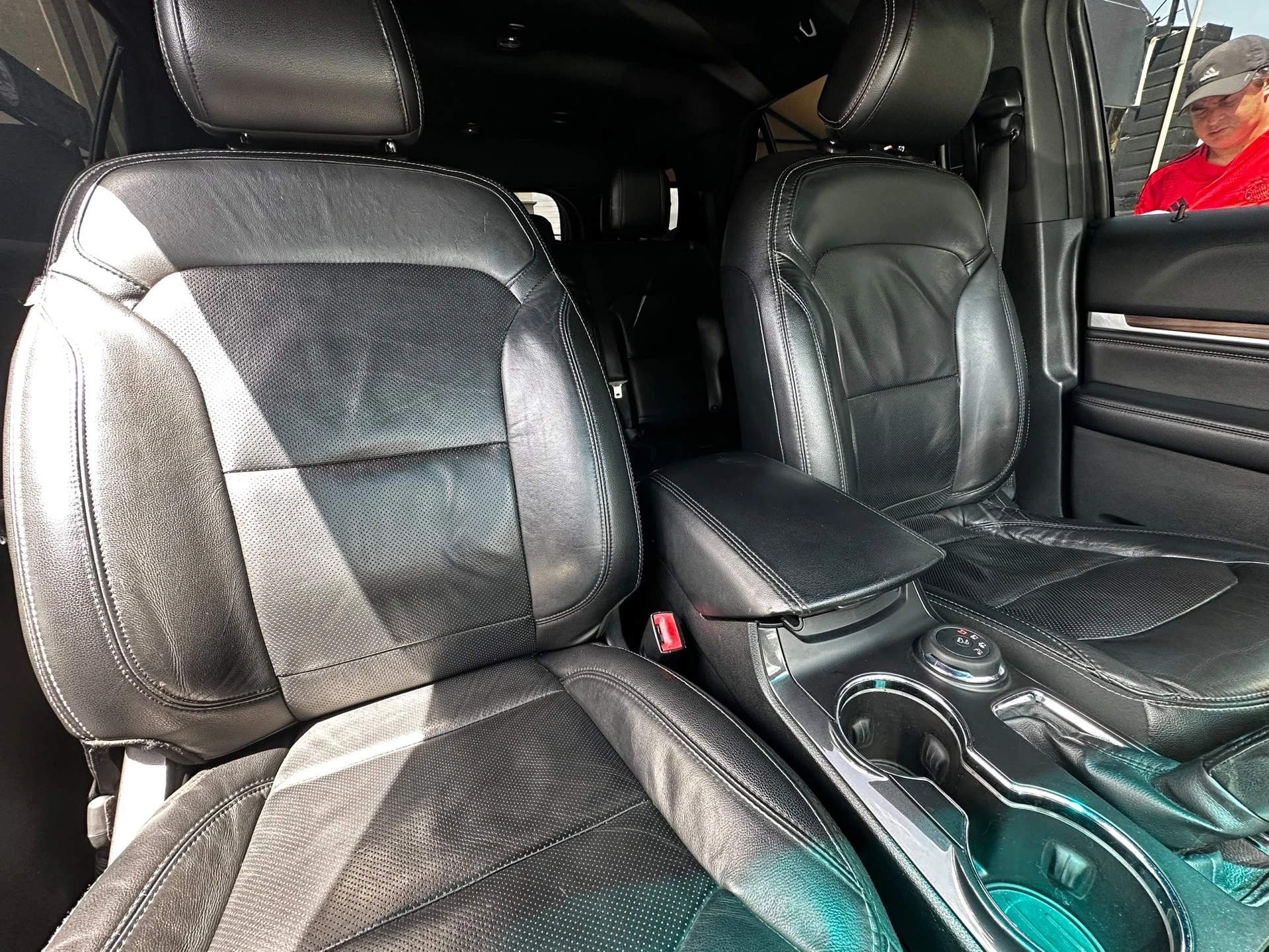 2016 Ford Explorer LIMITED — photo 7