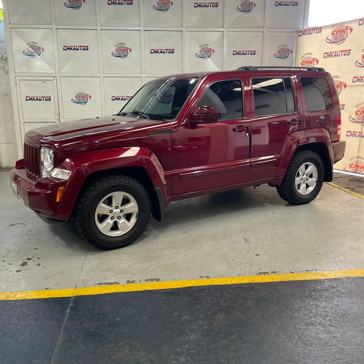 2012 Jeep Cherokee Sport KK — photo 9