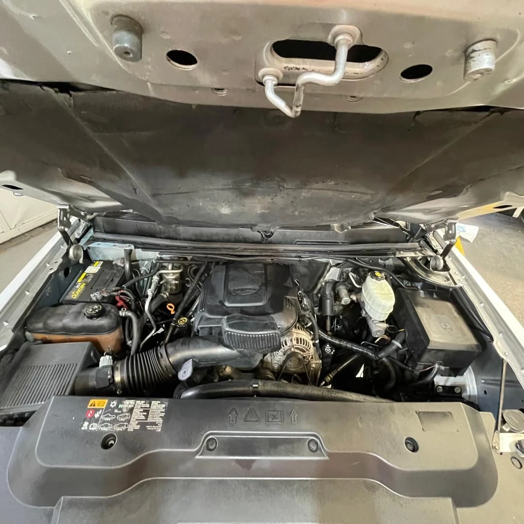 2012 Chevrolet 3500HD — photo 6