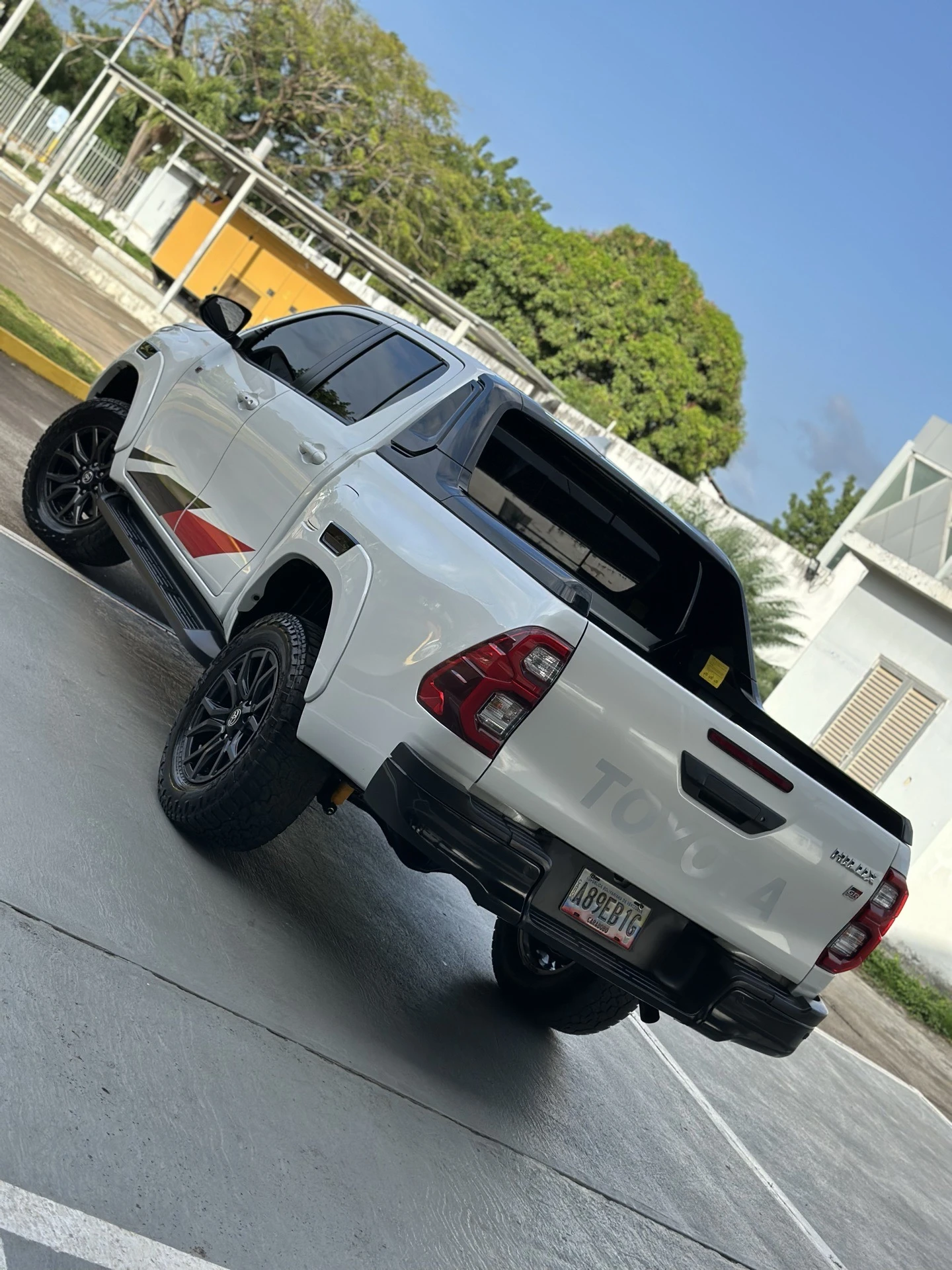 2023 Toyota Hilux GR — photo 3