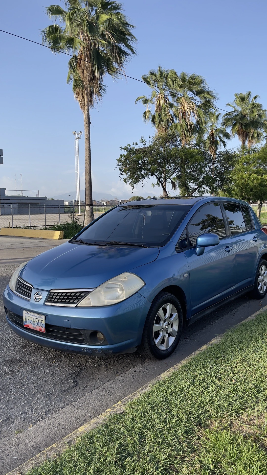 2007 Nissan Tiida