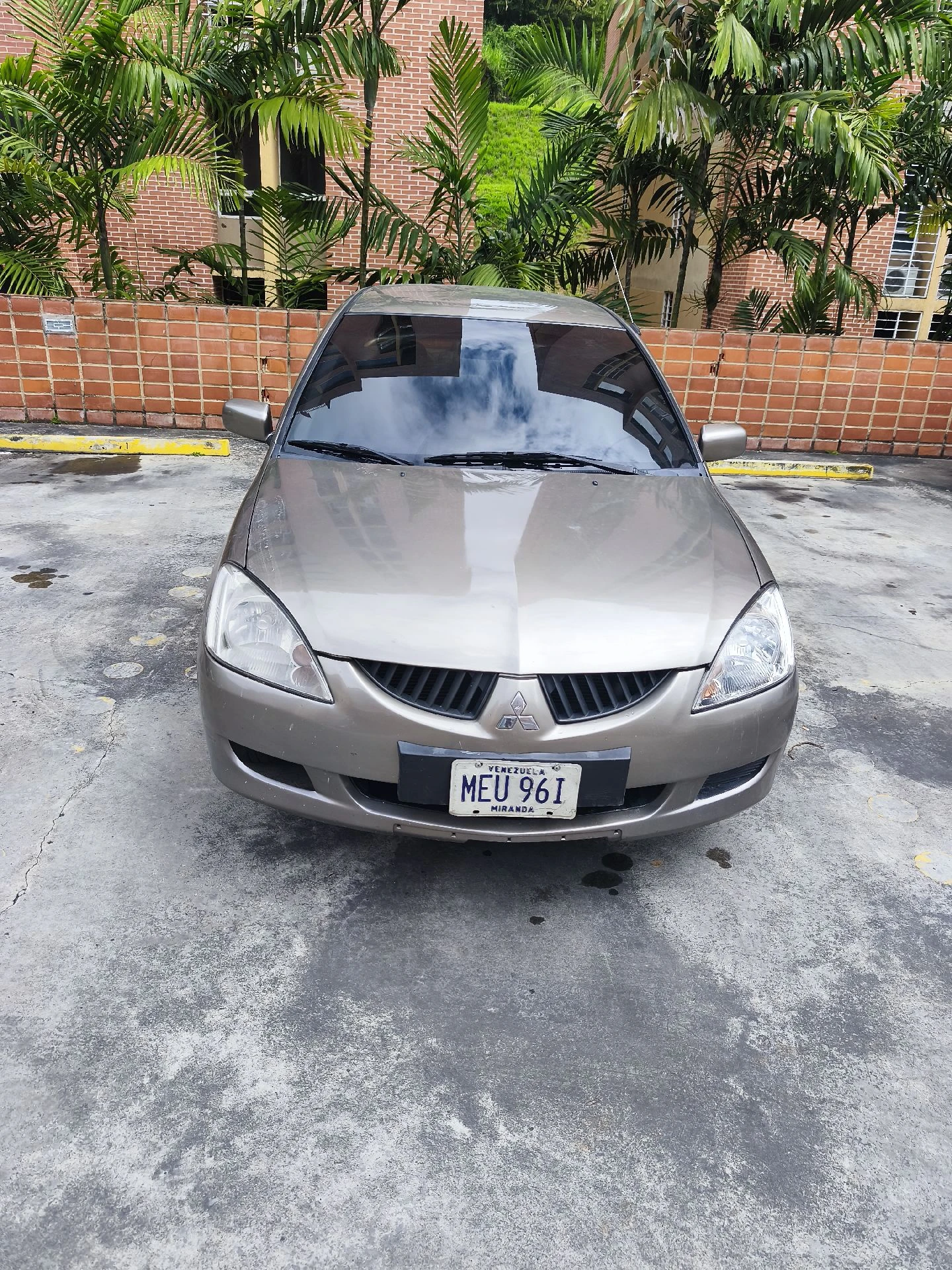 2007 Mitsubishi Lancer GLX — photo 2