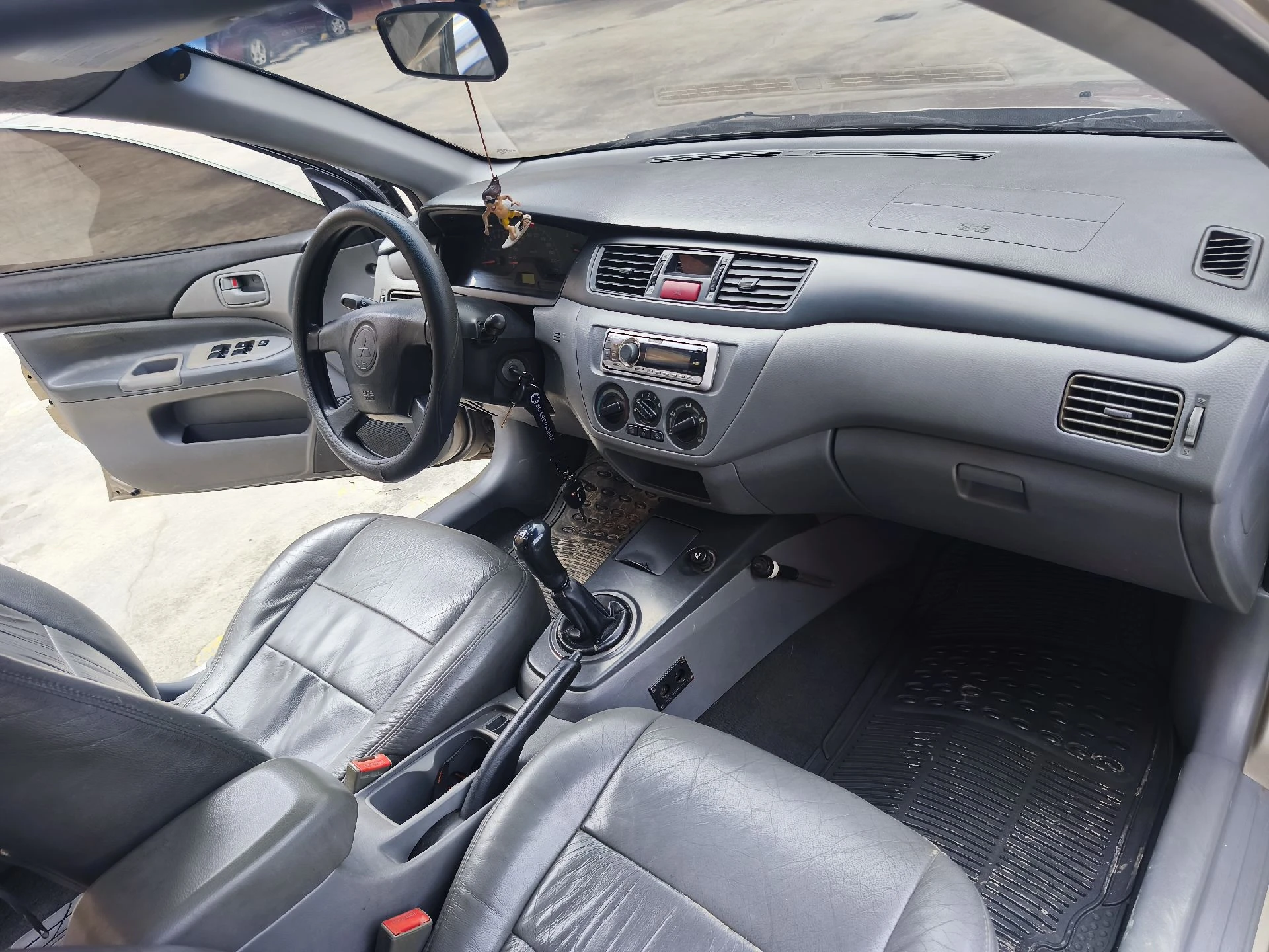 2007 Mitsubishi Lancer GLX — photo 6