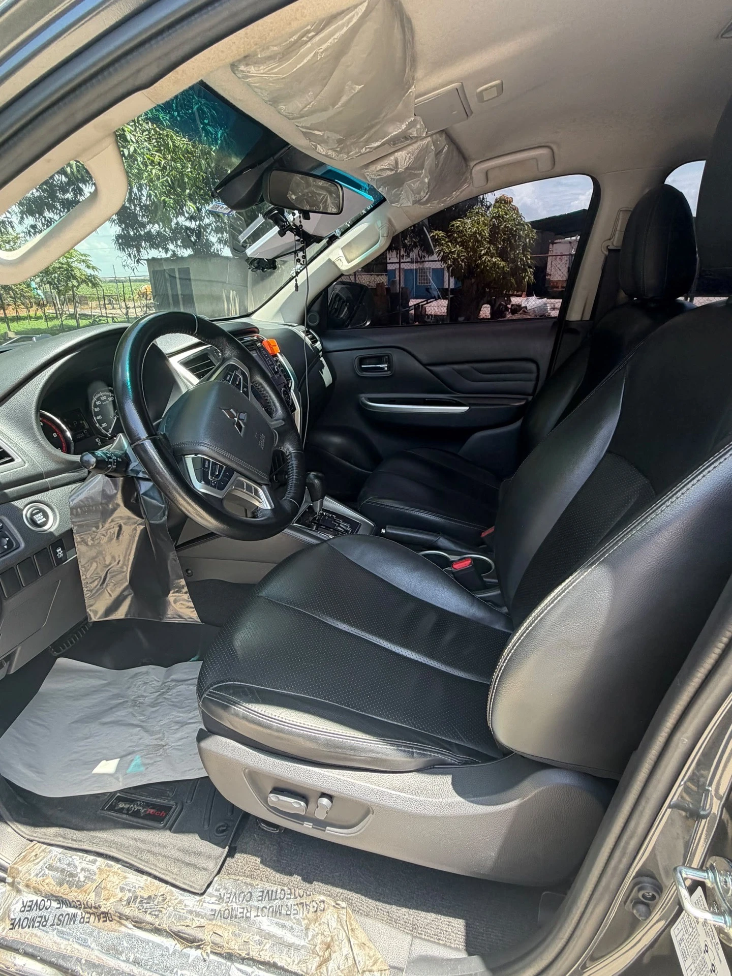 2025 Mitsubishi L200 Full equipo — photo 5