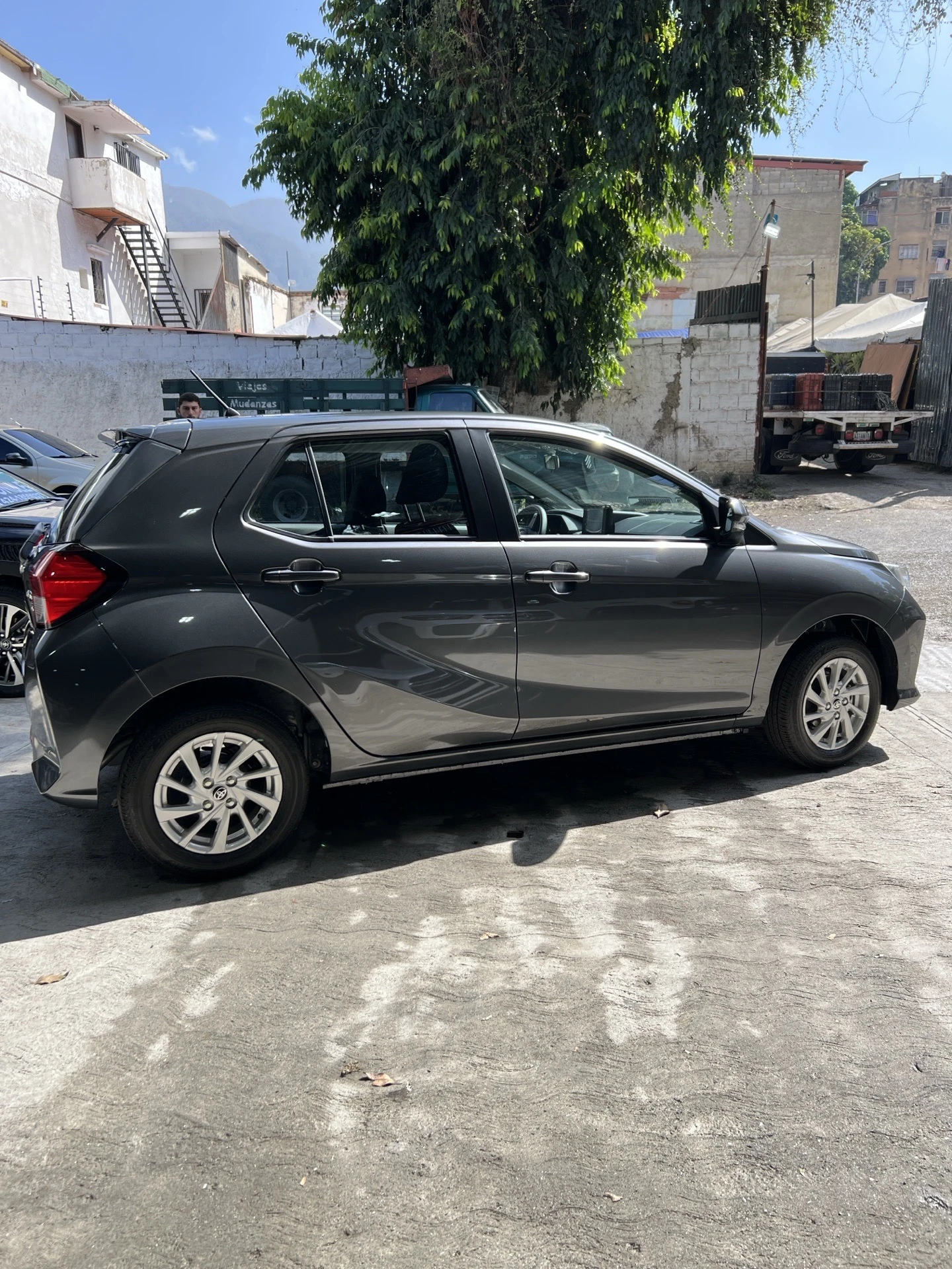 2026 Toyota Agya G — photo 4