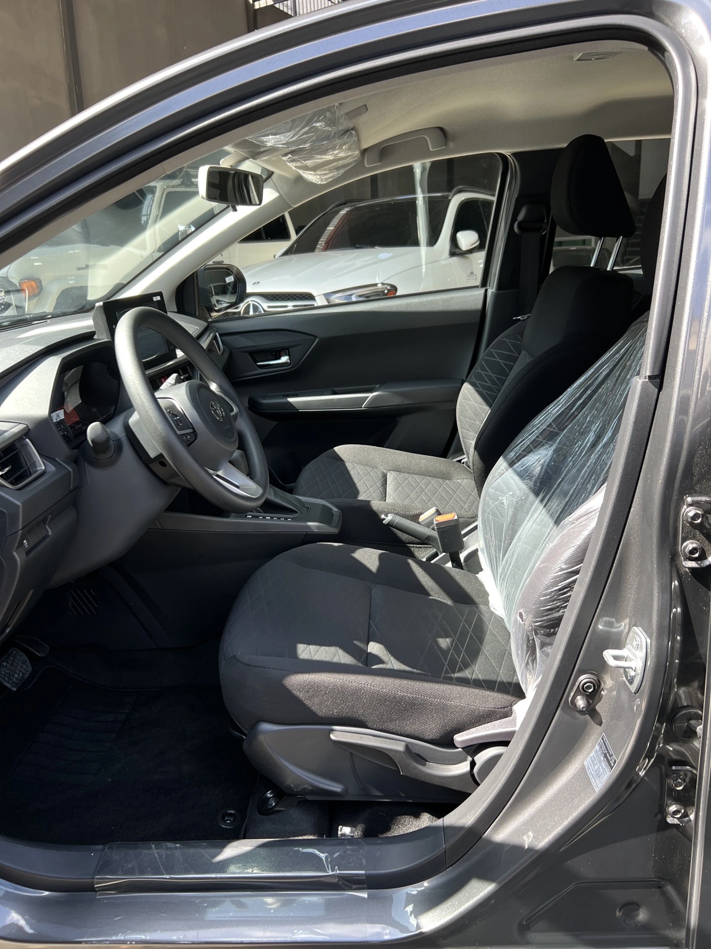 2026 Toyota Agya G — photo 10