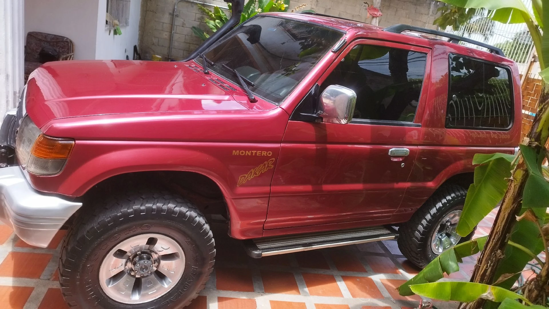 2005 Mitsubishi Montero Dakar — photo 3