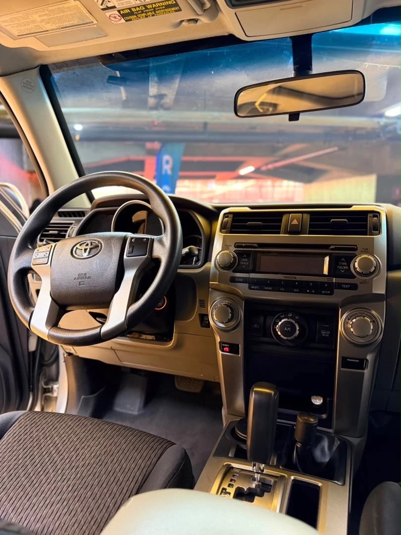 2011 Toyota 4Runner SR5 — foto 7