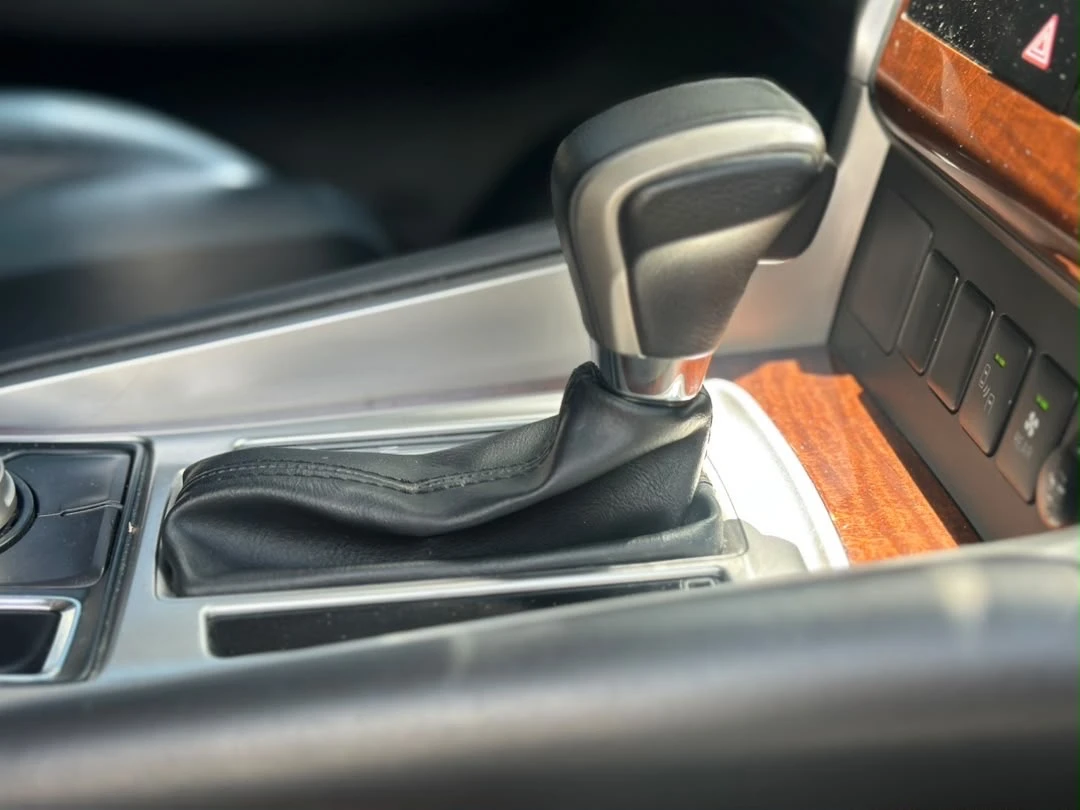 2019 Mitsubishi Montero Sport — foto 2