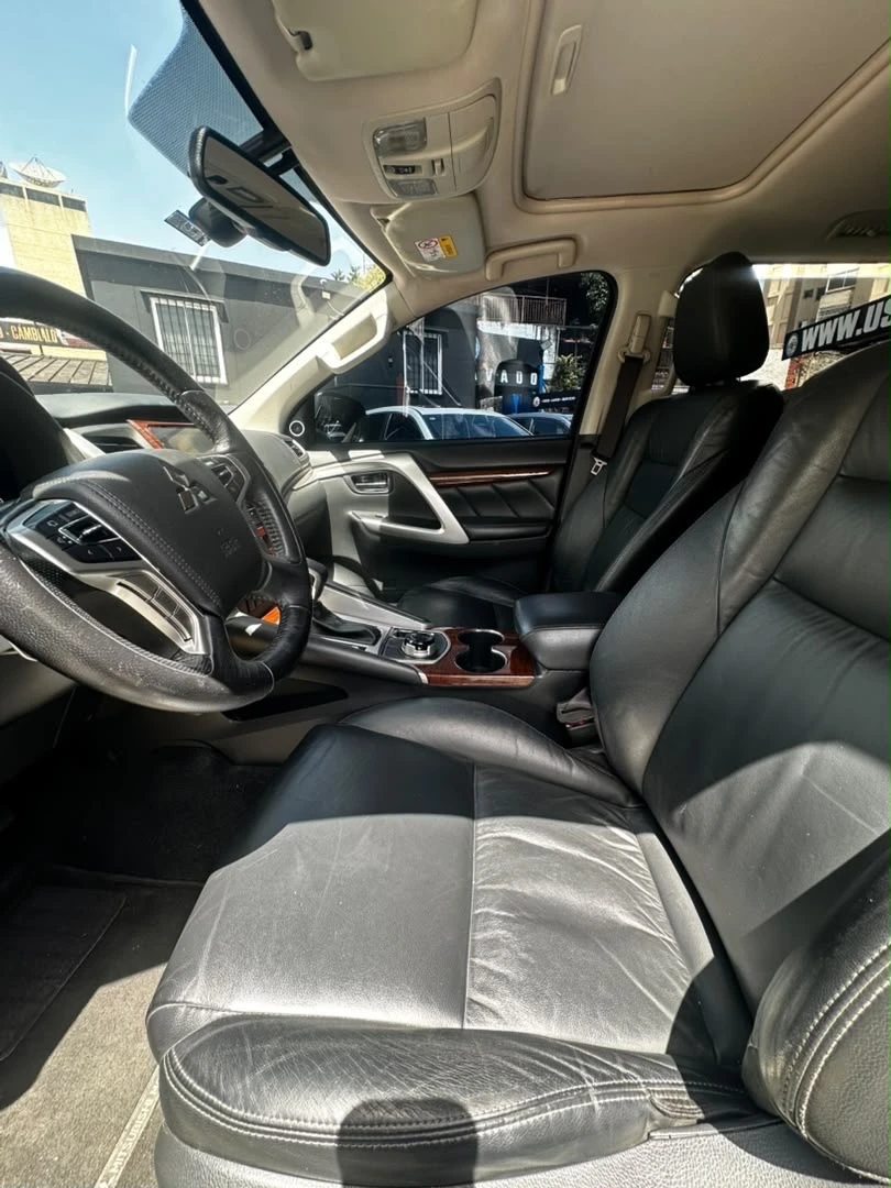 2019 Mitsubishi Montero Sport — foto 5