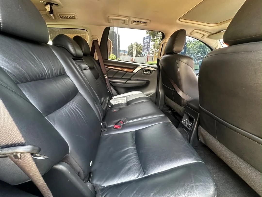 2019 Mitsubishi Montero Sport — foto 6