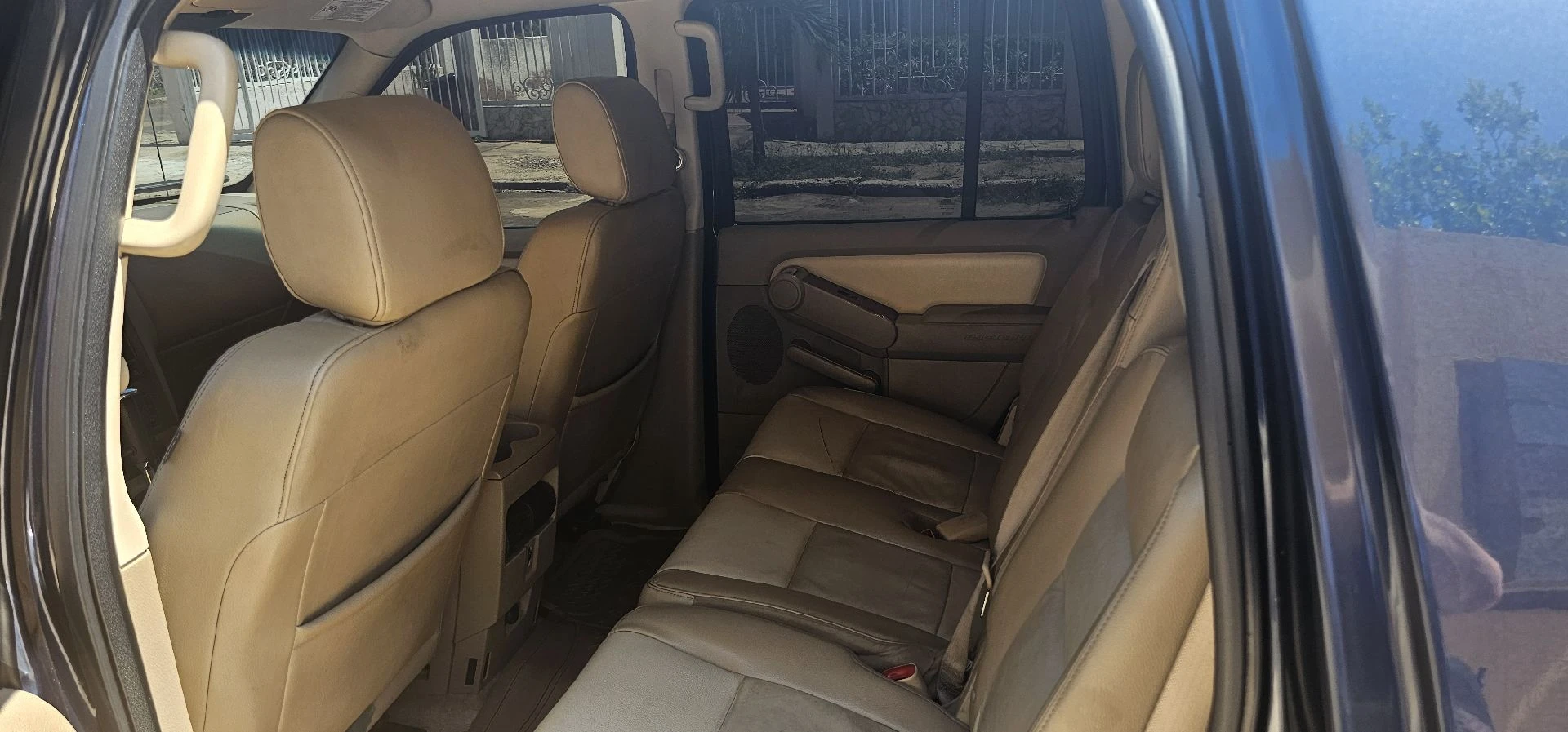 2008 Ford Explorer Eddie Bauer — foto 6