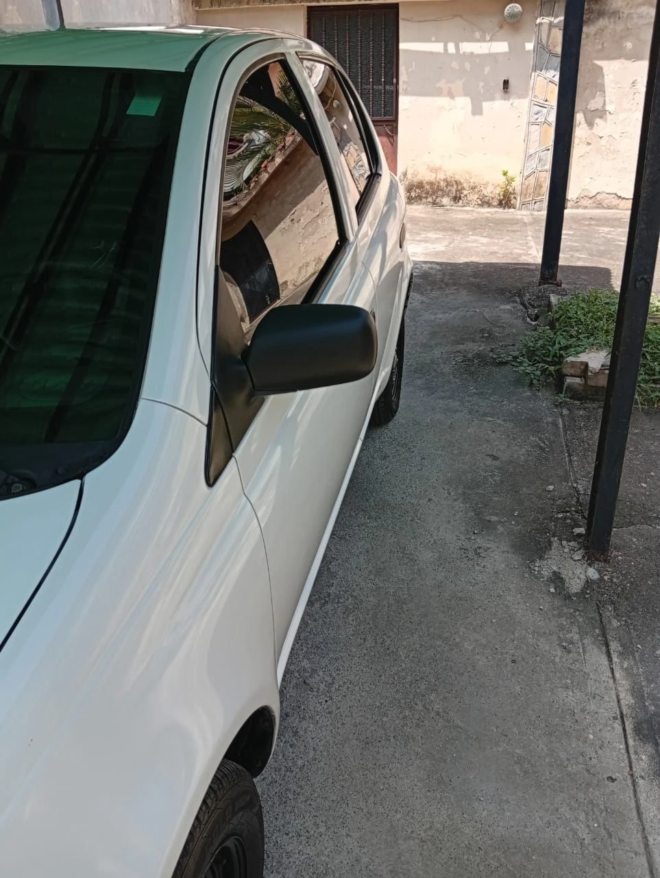 2005 Toyota Yaris Le — foto 5