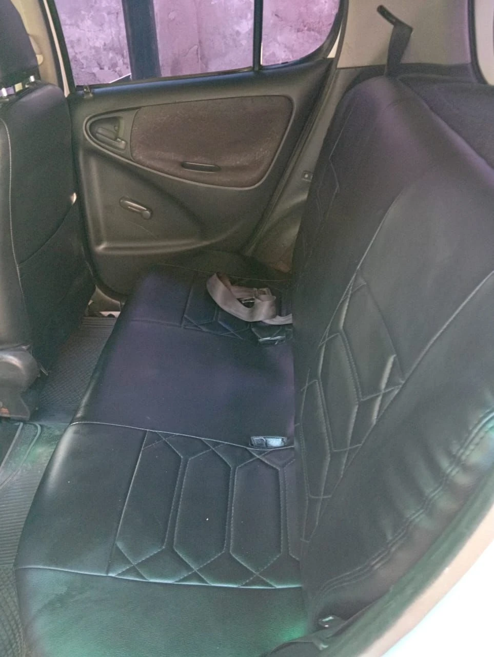 2005 Toyota Yaris Le — foto 6