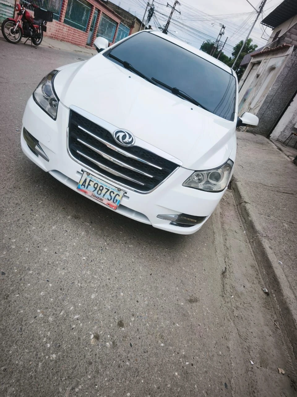 2013 Dongfeng S30 Spor — foto 3