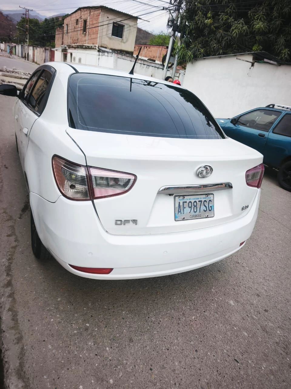 2013 Dongfeng S30 Spor — foto 5