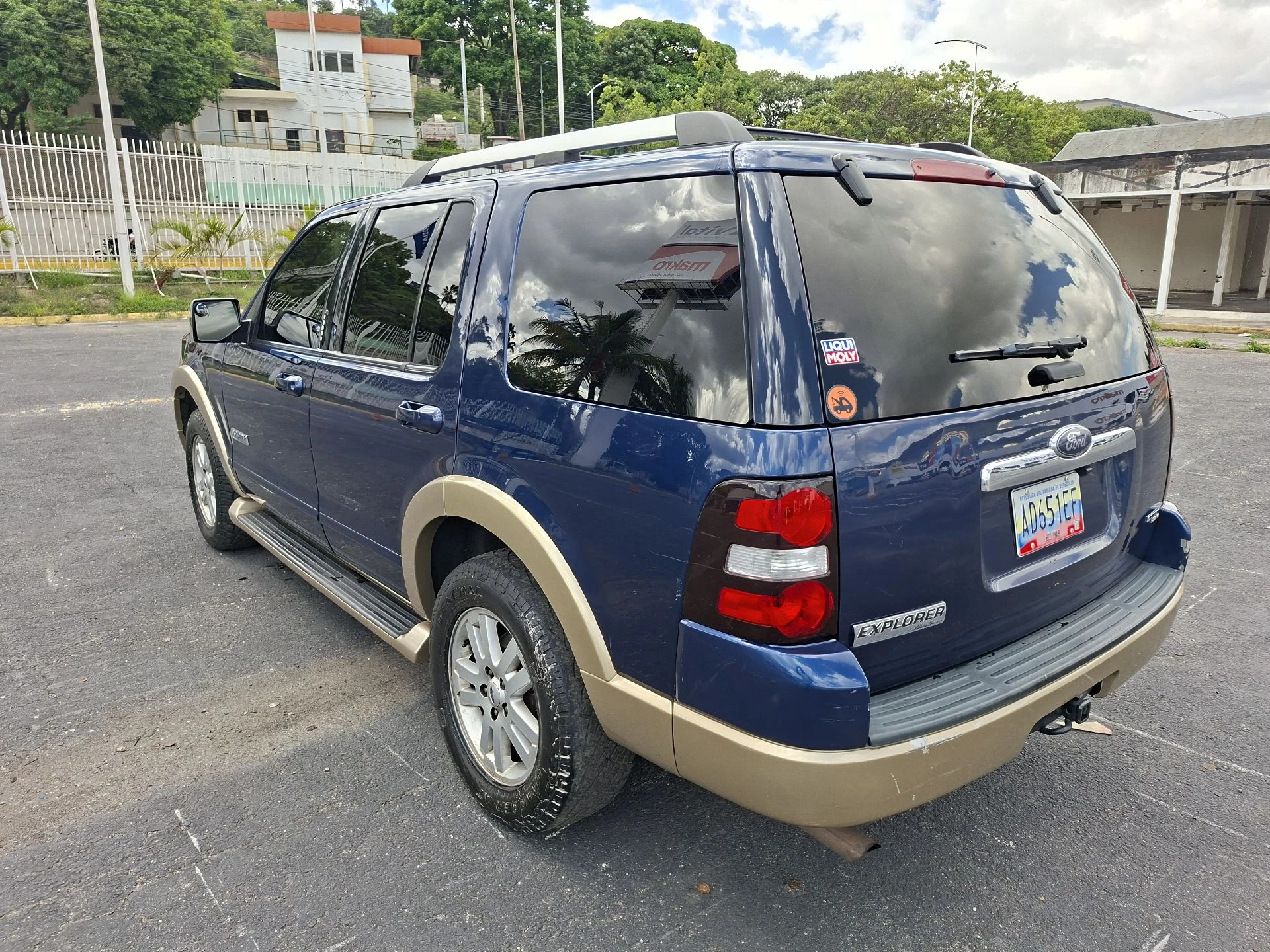 2007 Ford Explorer Eddie Bauer 4x4 — foto 6