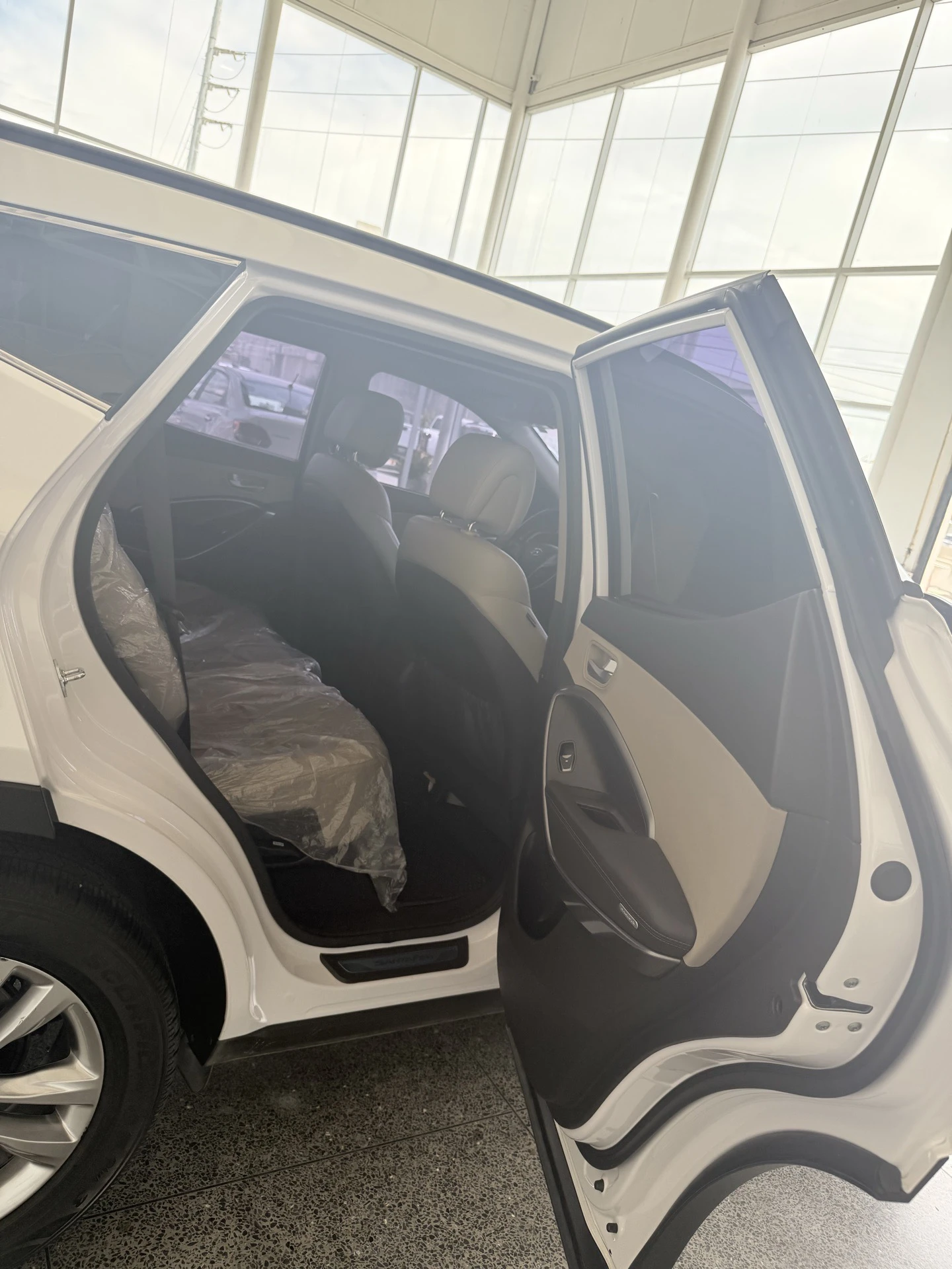 2017 Hyundai Santa Fe — foto 8