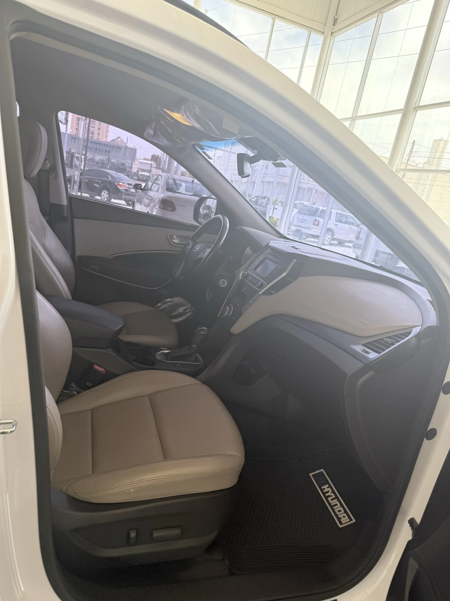 2017 Hyundai Santa Fe — foto 9