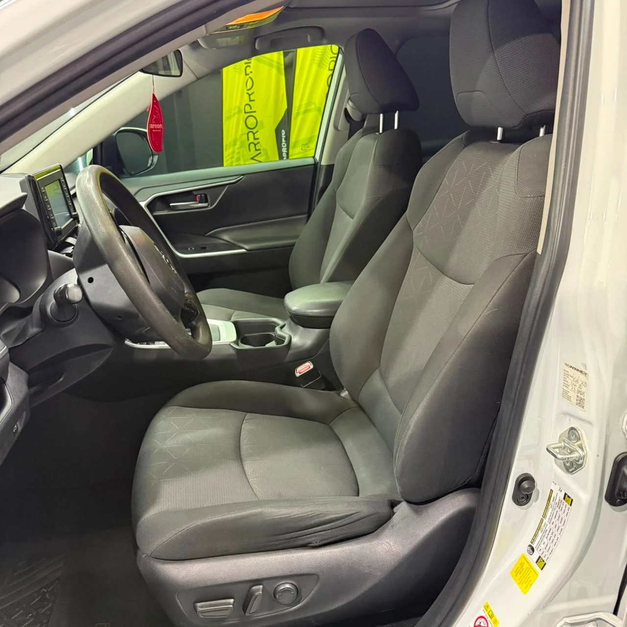 2019 Toyota RAV4 XLE — foto 9