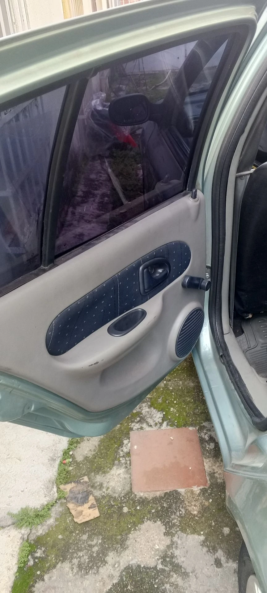 2005 Renault Clio Sedán — foto 10