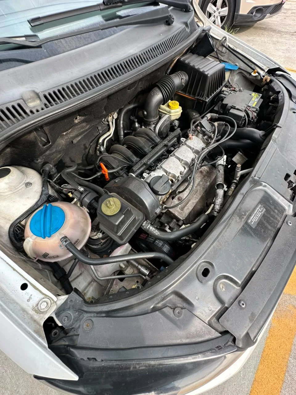 2013 Volkswagen Spacefox Sedan — foto 16
